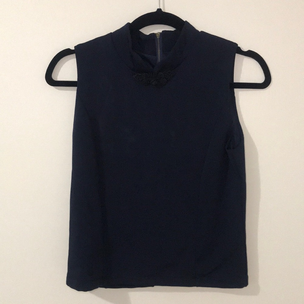 Navy blue top with Chinese details